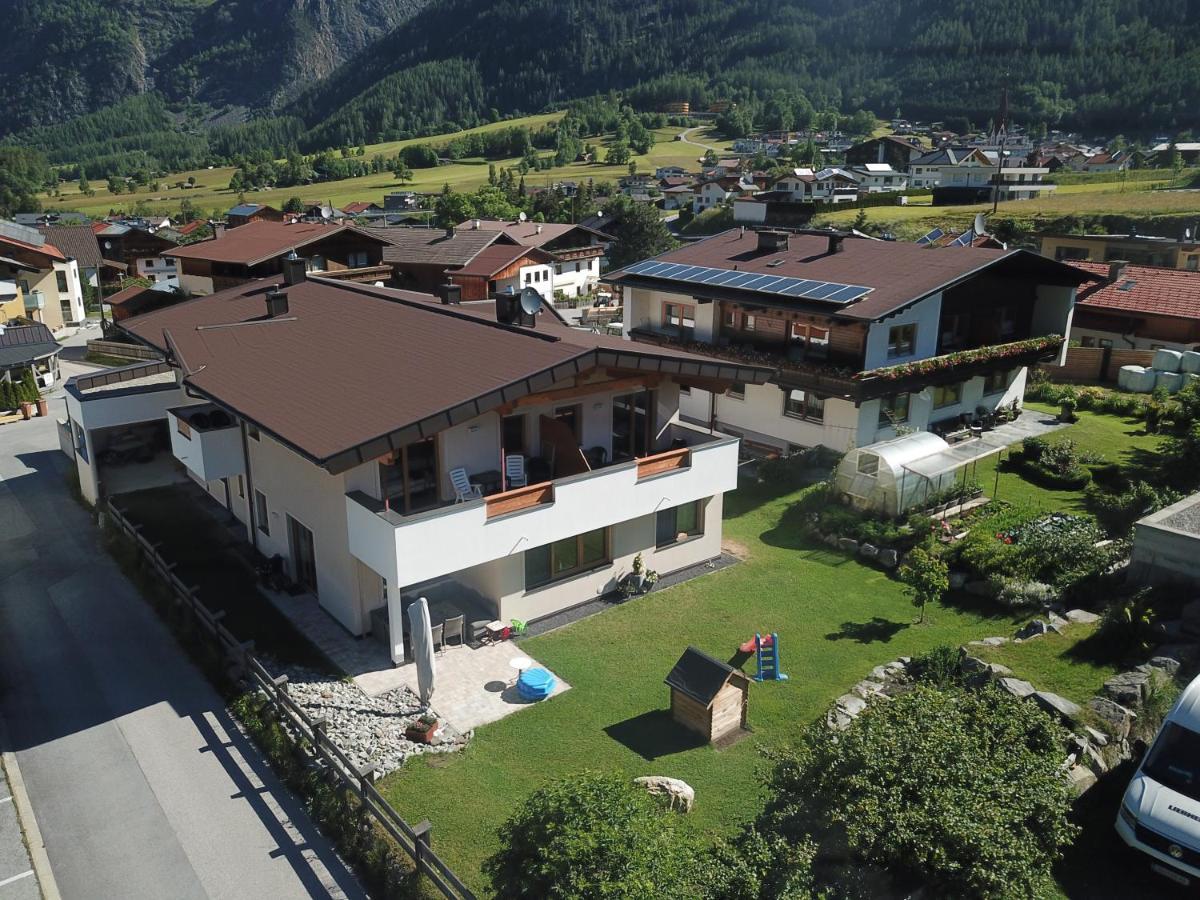 Appartement Bergkristall Umhausen Kültér fotó